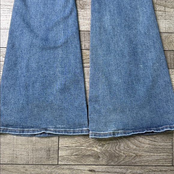 Rock & Roll Cowgirl Light Blue Flare Jeans - Picture 13 of 13